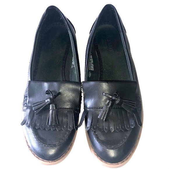 Old Navy Shoes - Old Navy Tassle Loafers